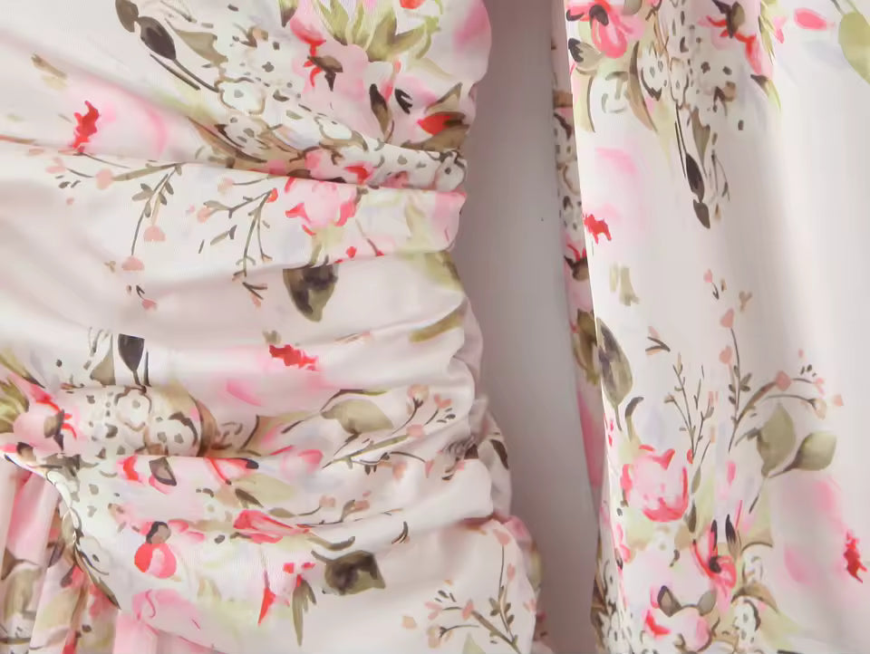 Vestido floral con botones